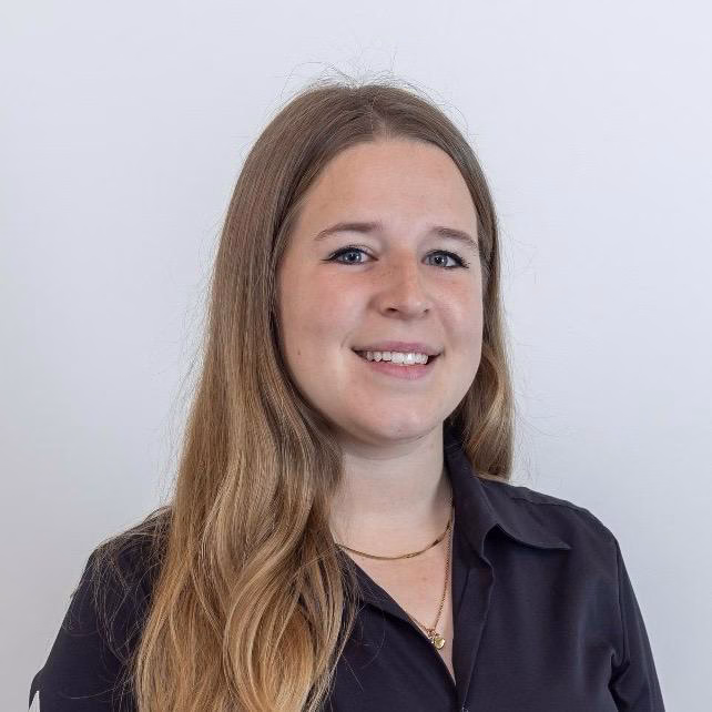 Ansprechpartner 13 Lea Baumgartner